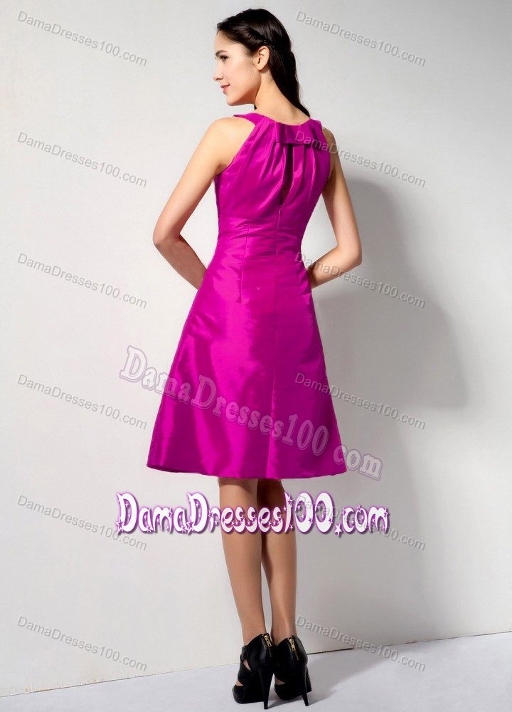 Fuchsia A-line Bateau Ruching Dama Dress for Quinceaneras to Knee