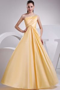 Yellow One Shoulder A-line Beading and Ruching Dama Dress